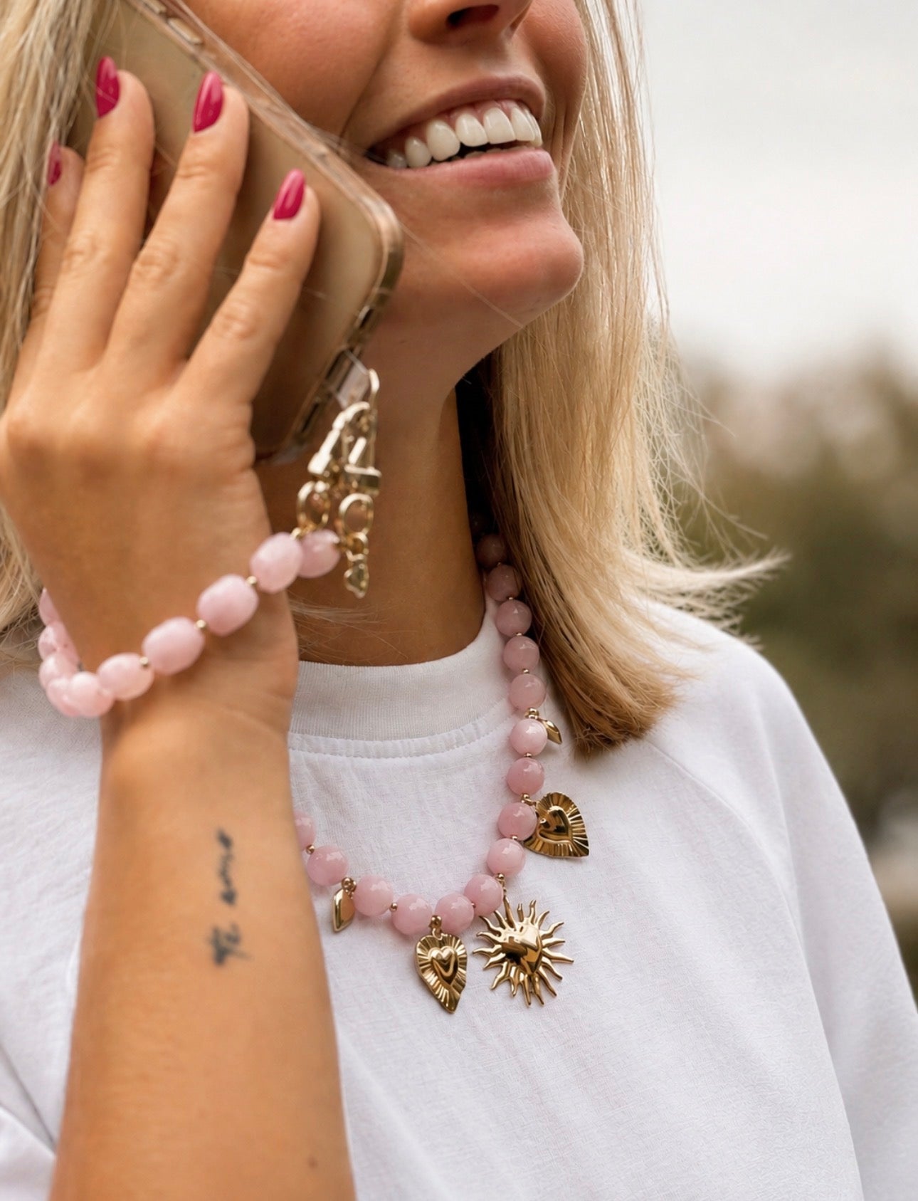 Kralenketting met Gouden Harten en Zon Hanger
