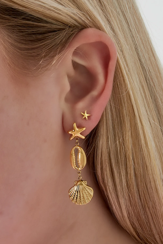 Ocean Charm zeester oorbellen gestyled